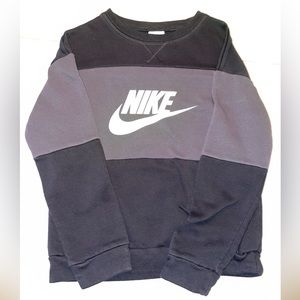 Nike Unisex Youth Crewneck Size Medium